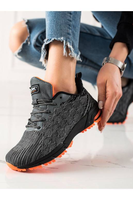   Apavi kedu modelī DK pelēkas krāsas