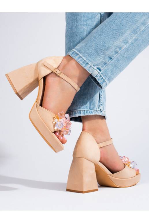 smilšu krāsas kurpes uz papēža z kamieniami Shelovet