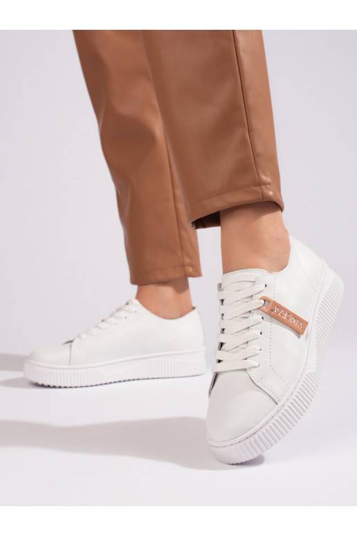  balta krāsa  sieviešu apavi  Vinceza