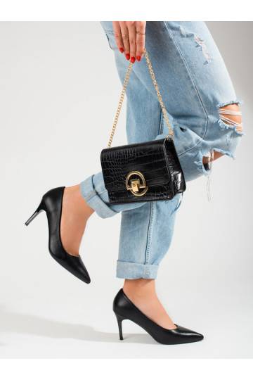   Melnas krāsas puszābaki  Shelovet 2