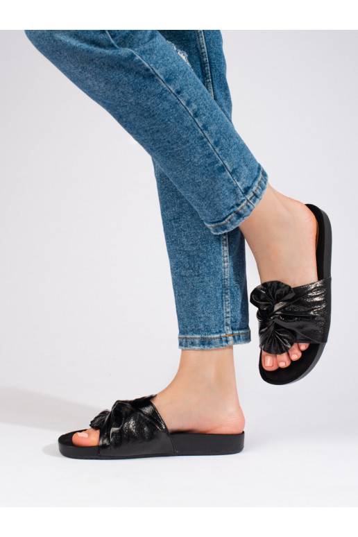 Čības  na j podeszwie Melnas krāsas Shelovet