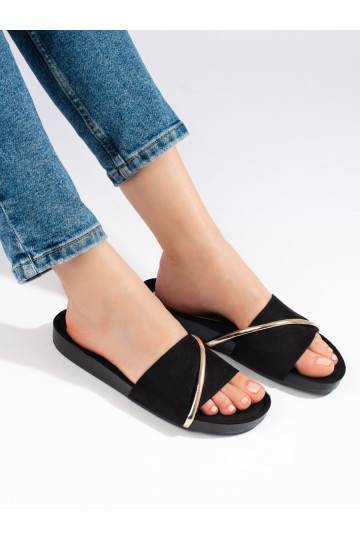 melnas krāsas čības  ze  ozdobą Shelovet