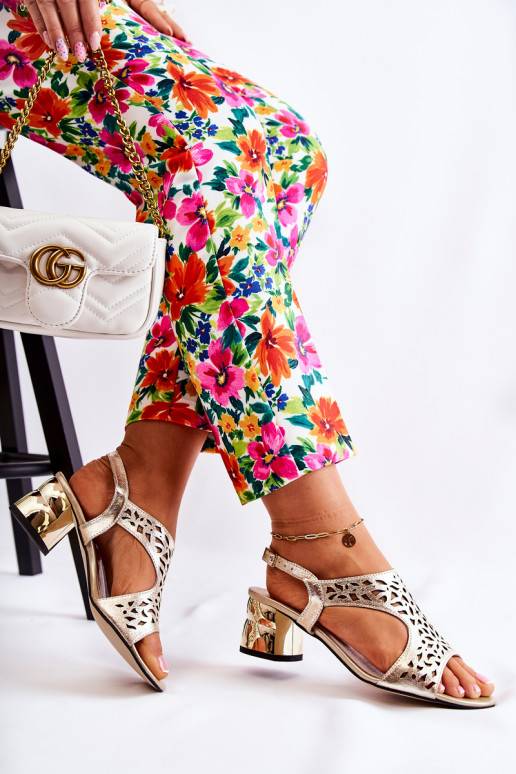 Sandales ar papēdi Zelta krāsas Salvio