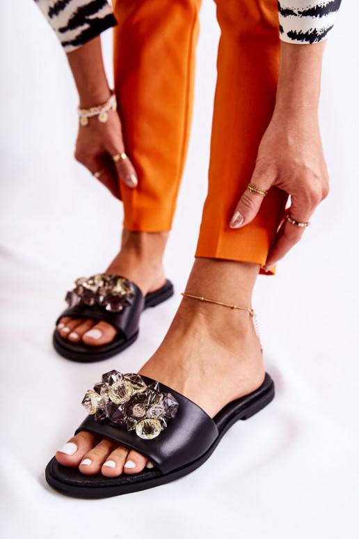 Čības ar ornamentiem Nicole melnas...