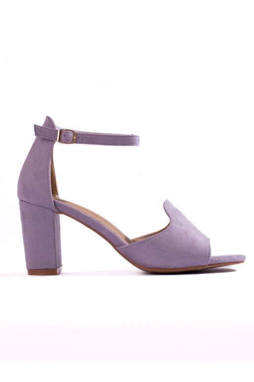 smilšu krāsas kurpes  uz papēža W. Potocki