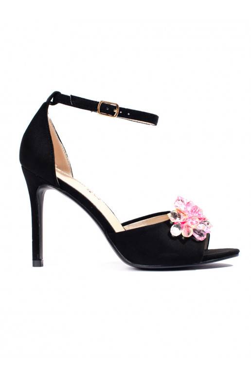 melnas krāsas kurpes  Shelovet