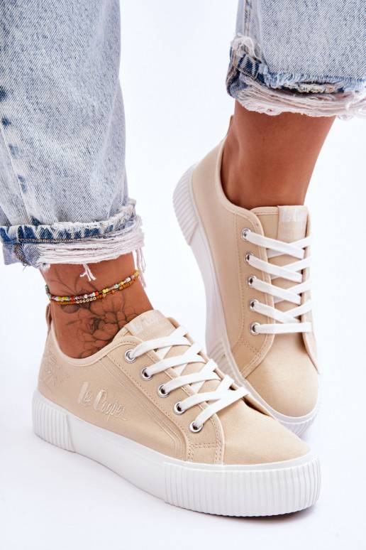 Ērtas brīvā laika kurpes ar platformu...