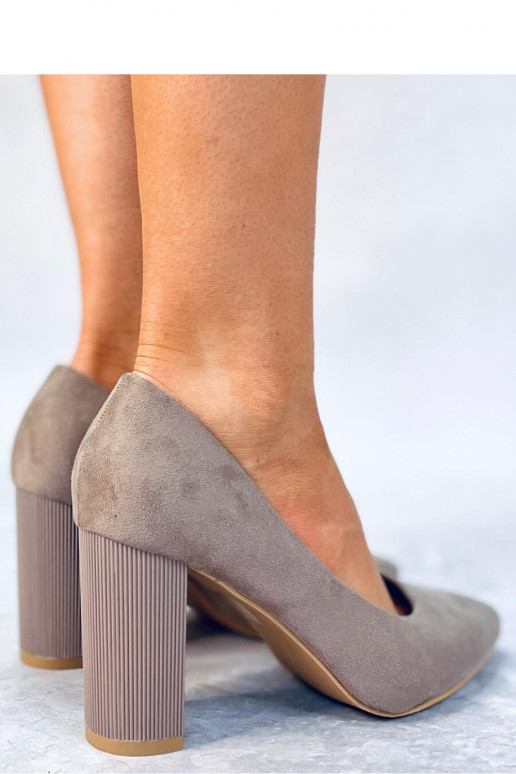 Platiem papēžiem 176095 Inello   Platiem papēžiem 176095 Inello