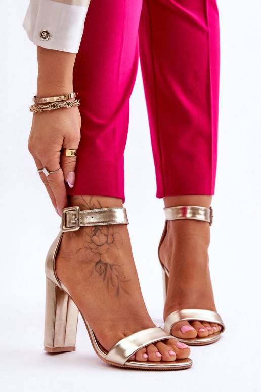 Sandales ar papēdi Zelta krāsas Georgina