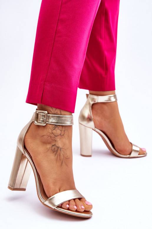 Sandales ar papēdi Zelta krāsas Georgina