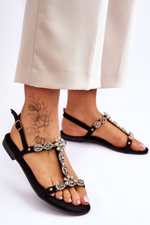 Zamšādas basenes melnas krāsas Calabrio