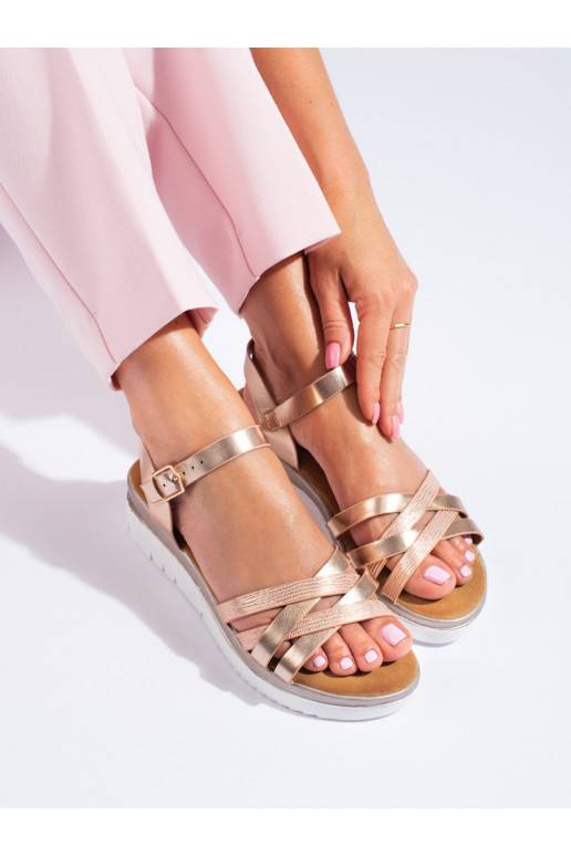 Ērtas sieviešu sandales ar nelielu...