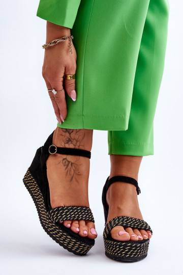 Klasiska modeļa ar...