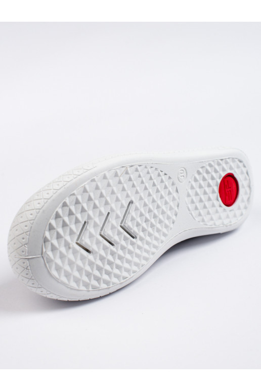  pelēkas krāsas kurpes  3F