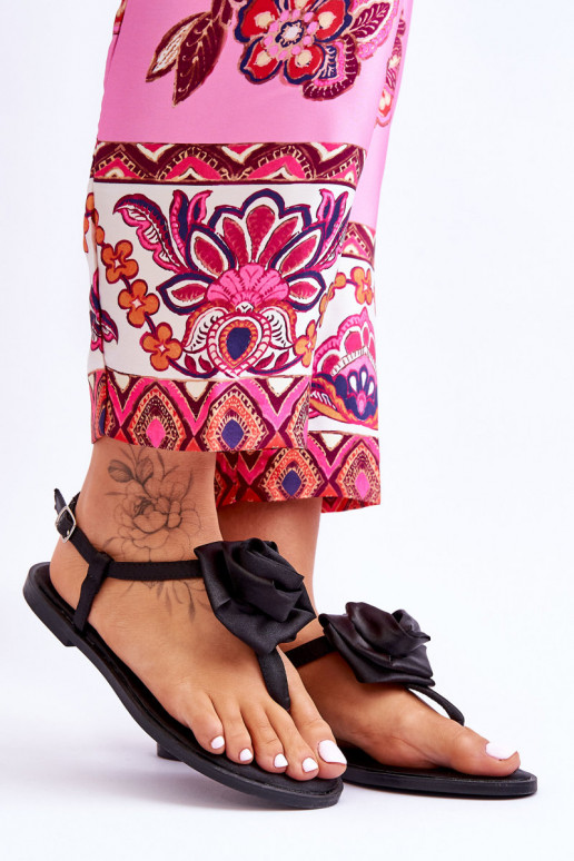 basenes - iešļūcenes melnas krāsas... basenes - iešļūcenes melnas krāsas...