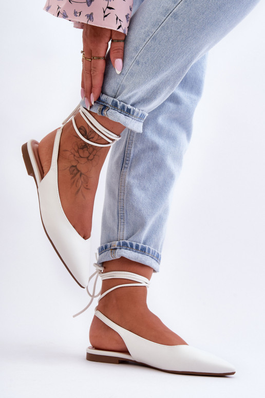 balerīnas ar bantītēm baltas krāsas...