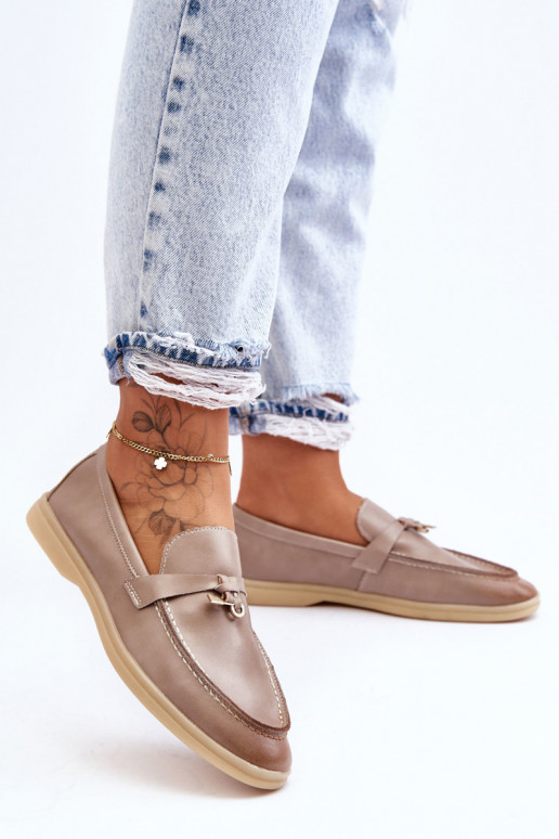 Klasiska modeļa sieviešu mokasīni...