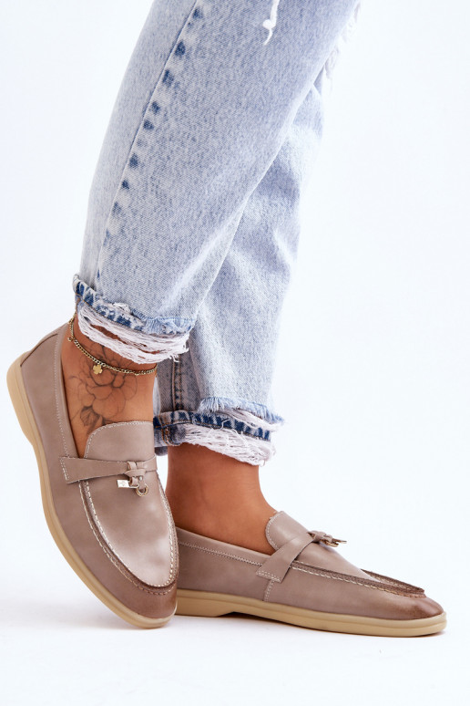 Klasiska modeļa sieviešu mokasīni...